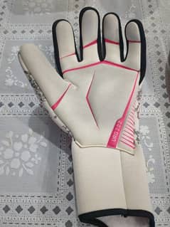 Predator gloves dragon skin style new goalkeeper