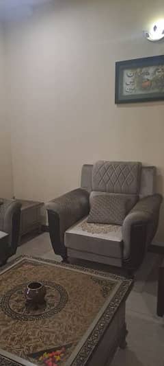 5 seater sofa set for  Sale