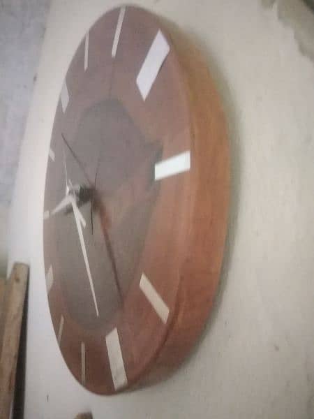 New wooden clock 1