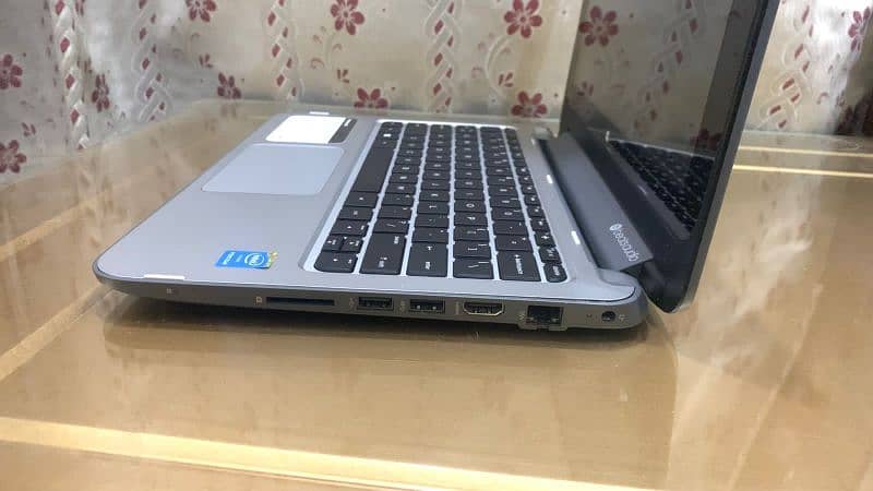 HP Laptop 5