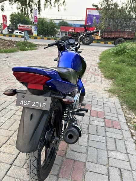 Yamaha ybr 125 2021 ( Excellent condition ) 7