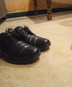 Men formal pure leather shoes in very good condition