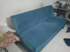 1 Sofa Cumbed and 2 single seaters