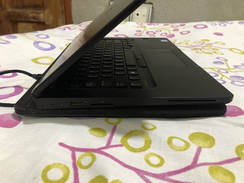 DELL LATITUDE 5480 CORE i7 6th Gen(GAMING) 3