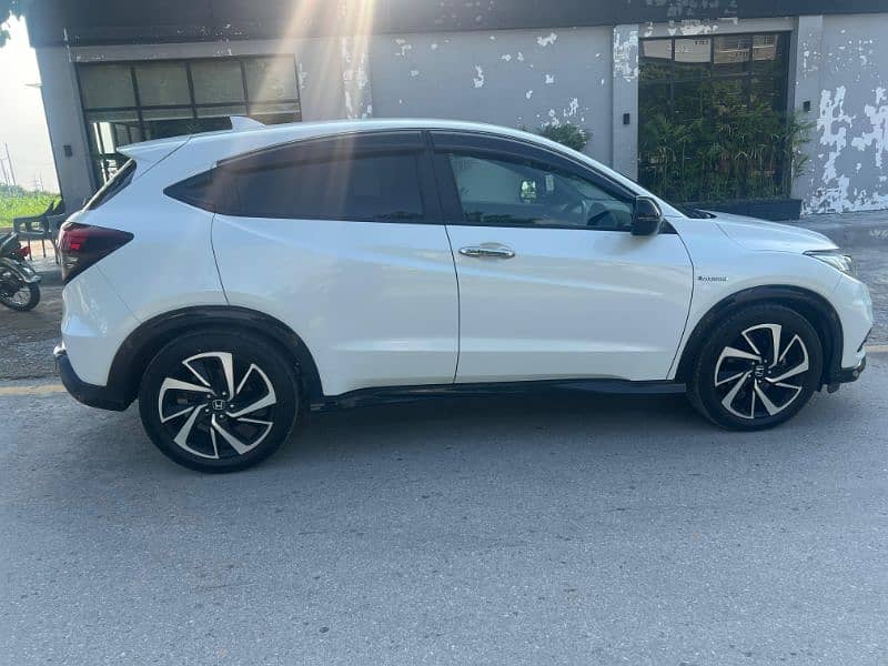 Honda Vezel 2019 10