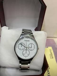 Stylish men's watch