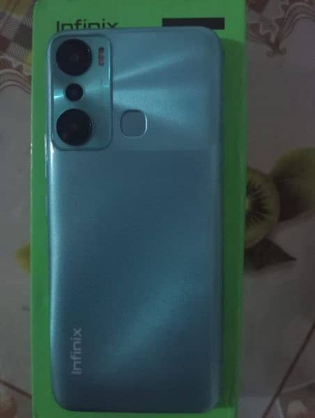 Infinix hot 20 I model  Ram 128gb and storage 4+3gb 3