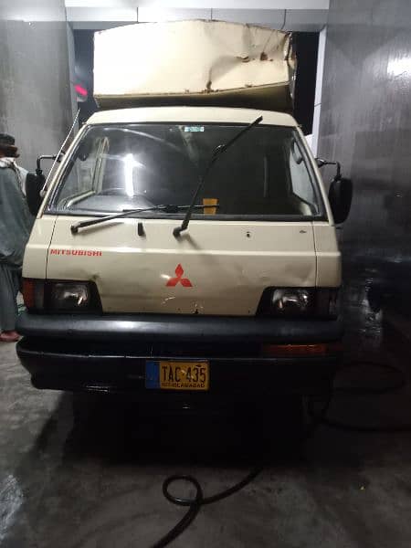 urgent sale Mitsubishi for sel.   03004148682 9