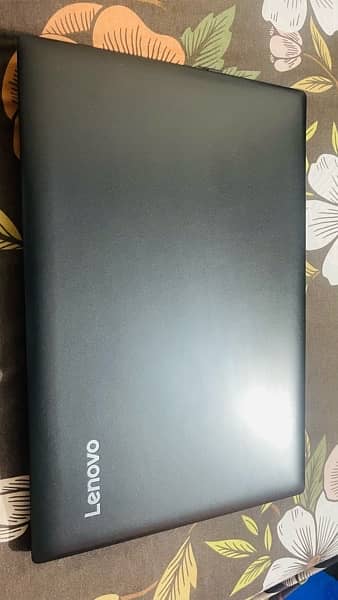 Lenovo Ideapad 330 0