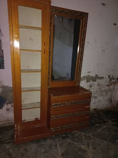 Dressing table for sale.