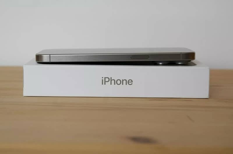 iPhone 15 Pro Max | Hong Kong | PHYSICAL DUAL SIMs 8