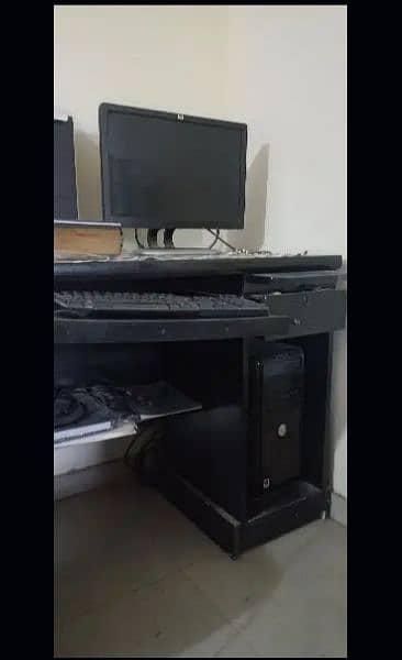 computer table available for sale 0