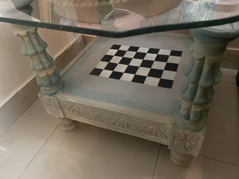 center table chess style decopaghe 6