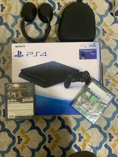 ps4 slim with full box