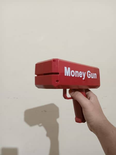 Money Gun 1