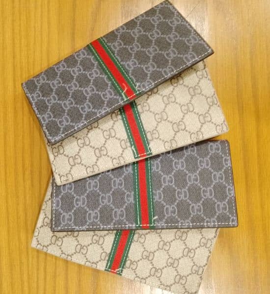 Gucci Men's and women's Leather Wallet and Clutch Collection 4