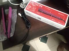 selling revlon straightner