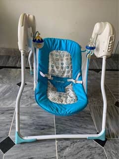 Mama’s Love automatic swing for infants