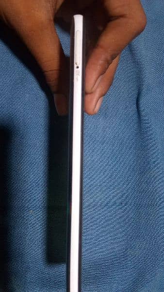 Huawei p9 lite (3/16gb) 4