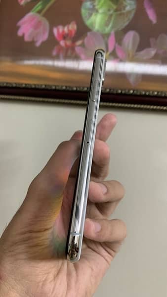 IPHONE X, 256 GB PTA APPROVED, FACE ID FAILED, KIT ONLY 3