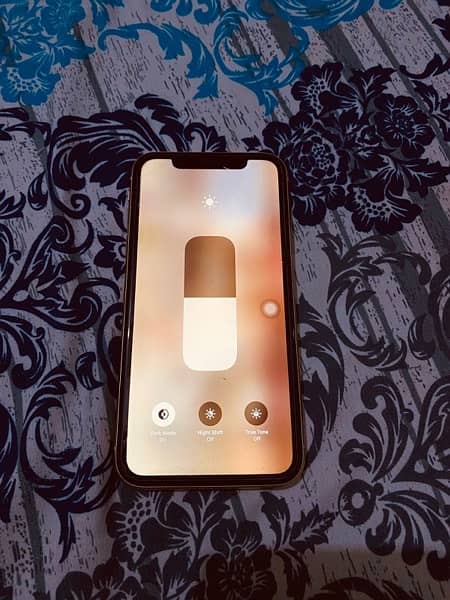 iphone xr 128 gb non pta 4