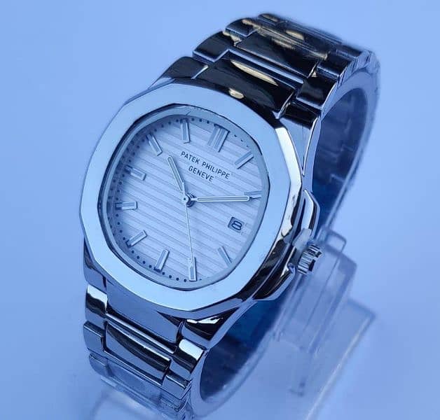 men's analog watch in silver color 0