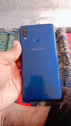 Galaxy Samsung a10s 3GB ram 32 memory