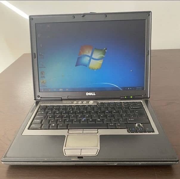 Dell Latitude D620 0