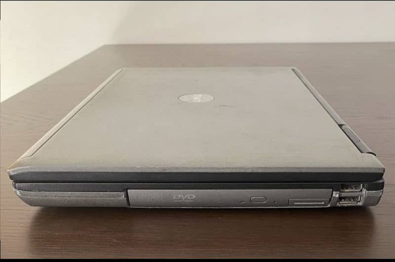 Dell Latitude D620 6