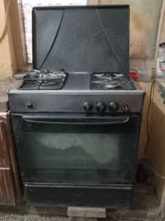 Cooking Range for sale. Used. condition okay.