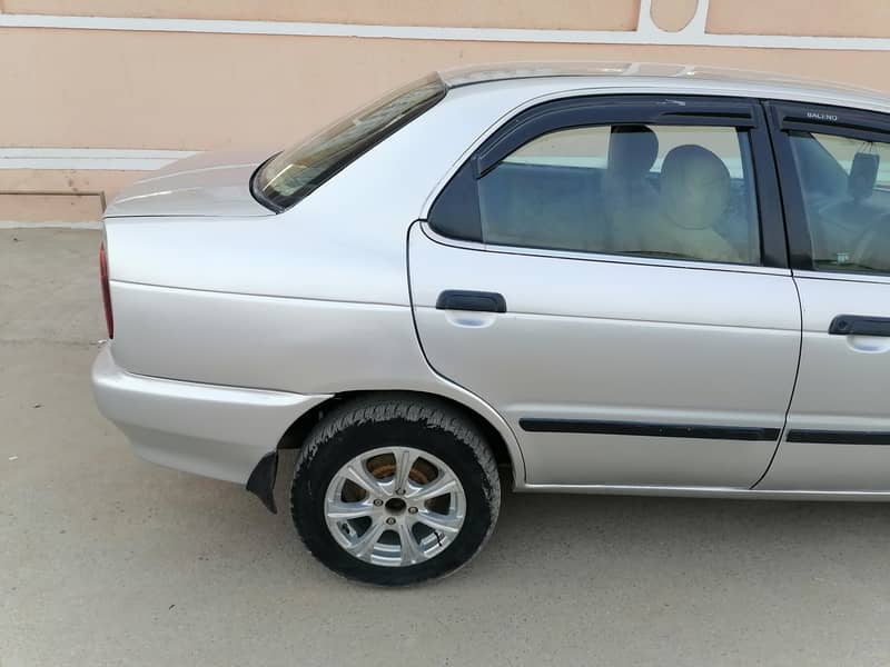 Suzuki Baleno 2004 15