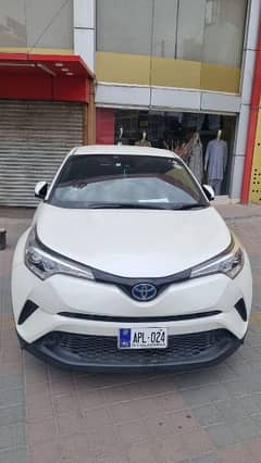 Toyota C-HR S-LED Model 2017