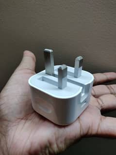 Original Iphone charger with box 0