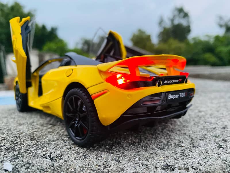 1:24 Diecast McLaren 720S Model Cars Diecast Instagram (HappyToys206) 2