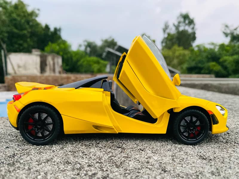 1:24 Diecast McLaren 720S Model Cars Diecast Instagram (HappyToys206) 3