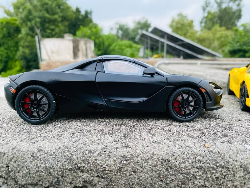 1:24 Diecast McLaren 720S Model Cars Diecast Instagram (HappyToys206) 11