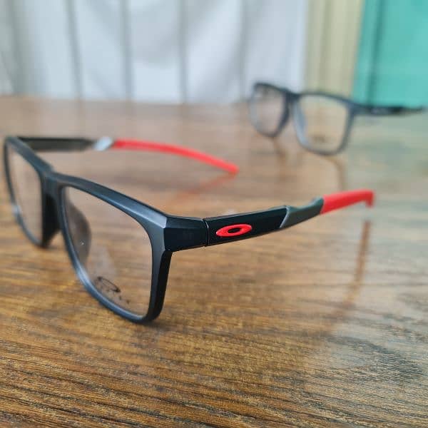 Oakley Eyeglasses Durable Flexible and Light-Weight Oakley Chamfer 8