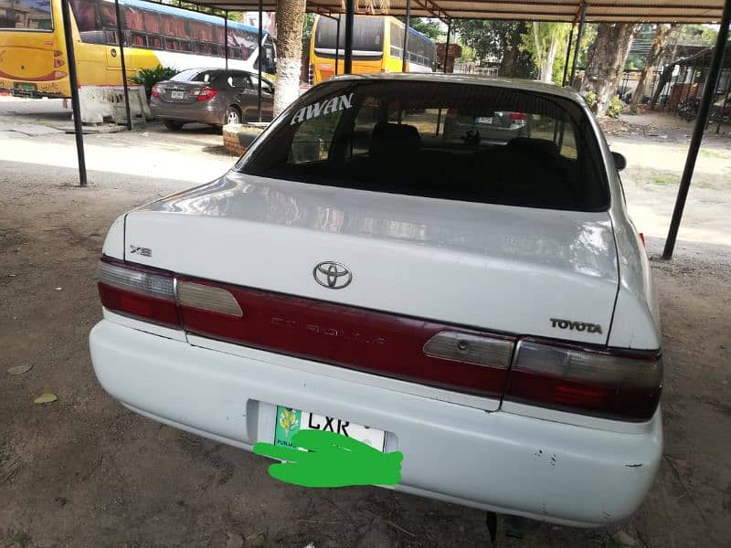 Toyota Corolla XE 1