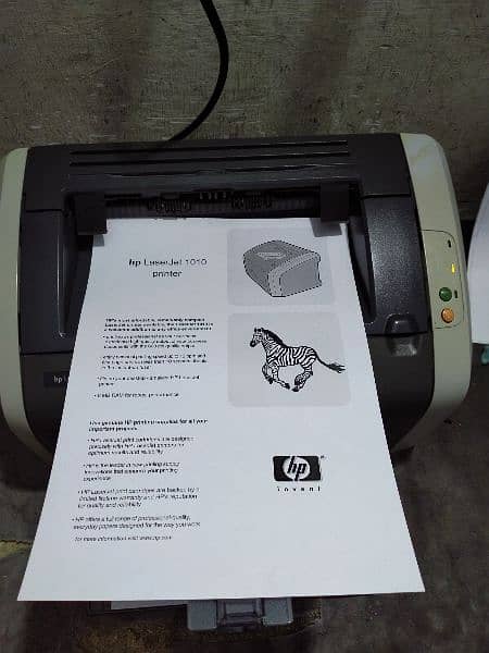 HP laserjet 1010 lush condition 03114433818 2