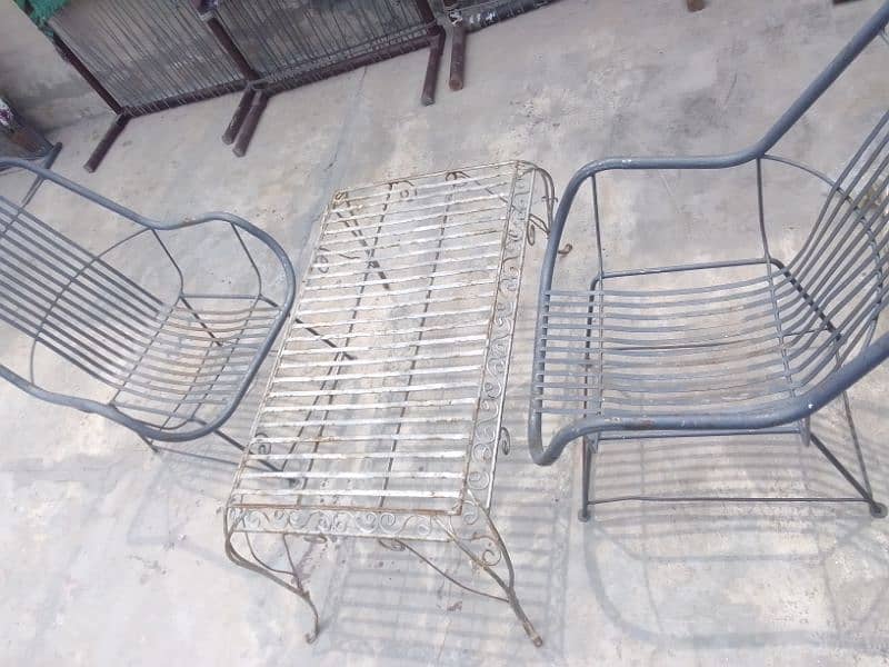 Metal Table Chair for Lawn Garden roof 2