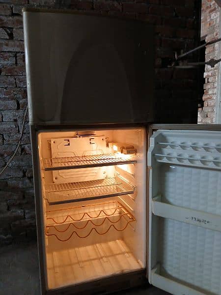 Dawnlance Fridge for sale 3