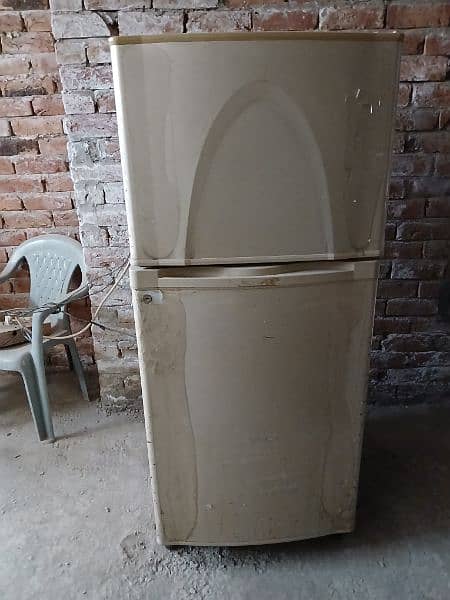 Dawnlance Fridge for sale 4