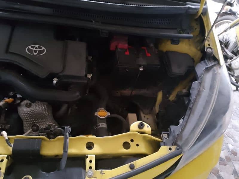 Toyota Vitz 2014/2016 13