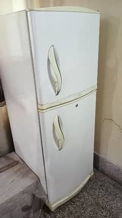 waves Refrigerator Model WR-310