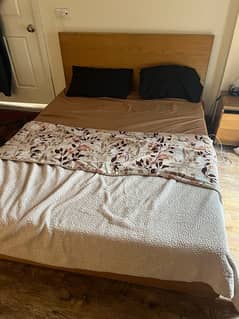 Double bed / queen bed with mattress / wooden bed / side tables