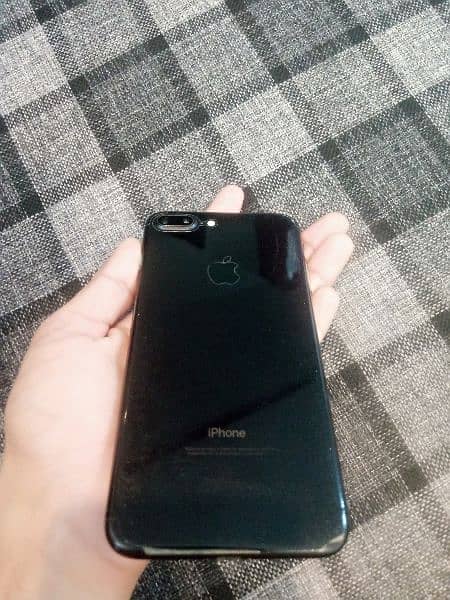 i phone 7 plus 32 gb  Non Pta 10 by 10 Condition 0