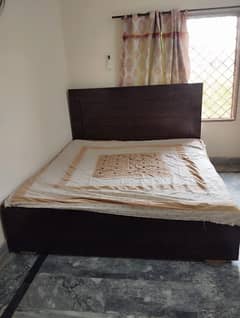 Bed urgent sale with new mattress