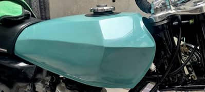 Honda 125 fuel tank