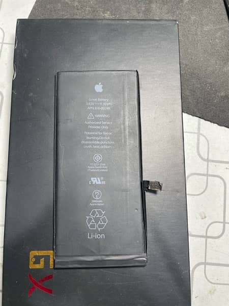 iPhone 8+ battery 0