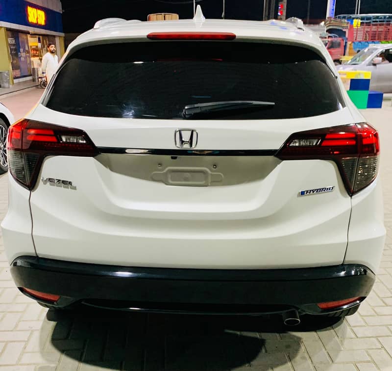 pls WhatsApp Contact Honda Vezel 2019 Automatic 3